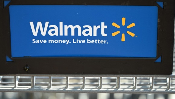 Walmart continuará con su política de cierre de tiendas (Foto: AFP)
