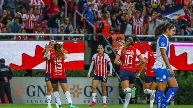 Guadalajara impone su autoridad y derrota a Monterrey en la Liga MX Femenil