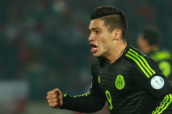 Raúl Jiménez volverá a la Selección Mexicana para los amistosos de setiembre próximo. (Foto: Getty Images)