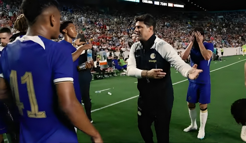 Mauricio Pochettino está cansado de los malos resultados del Chelsea en la Premier League y buscará nuevo fichajes. (Foto: Agencias).