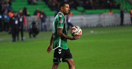 Sergio Peña gana reclamo ante FIFA y Sakaryaspor deberá pagarle deuda pendiente
