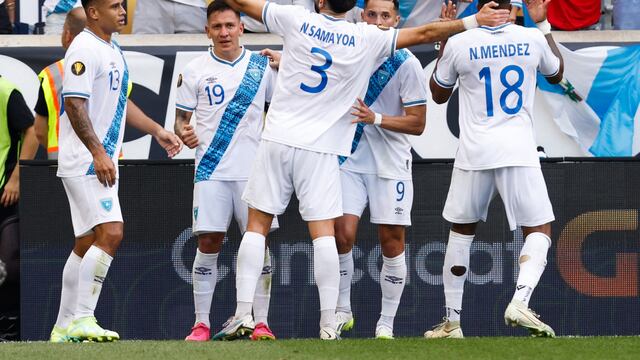 Guatemala gana 2-0 a El Salvador por la Concacaf 2023