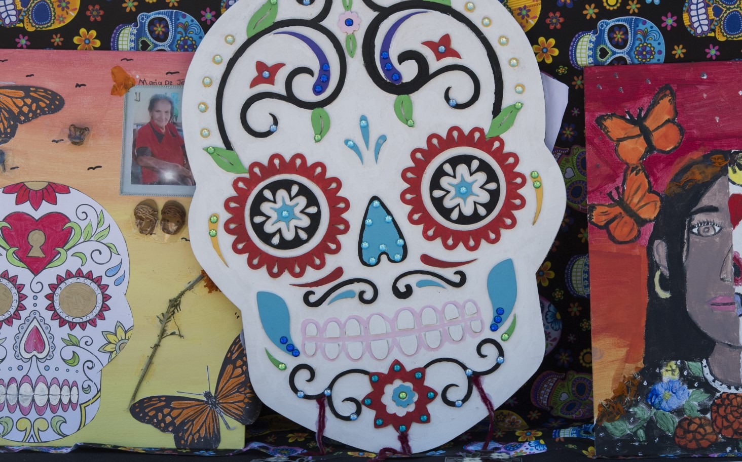 En el Día de los Muertos también se recuerda a las mascotas fallecidas cuyas almas regresan a los hogares donde vivieron (Foto: AFP)