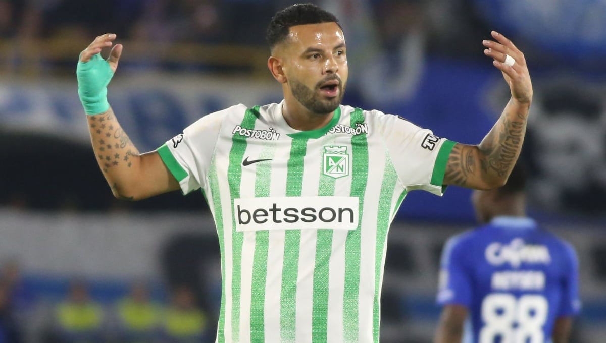 Edwin Cardona podría llegar a Universitario en este mercado de pases. (Foto: Getty Images)