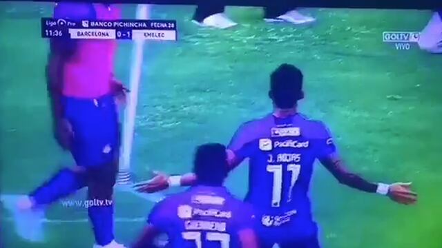 ¡Hizo estallar Guayaquil! Joao Rojas anotó el 1-0 del Emelec-Barcelona en el Clásico del Astillero [VIDEO]