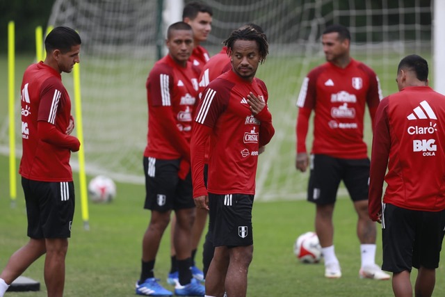 Perú entrenó este sábado en la Videna, a tres días del partido frente a Venezuela. (Foto: Julio Reaño / GEC)