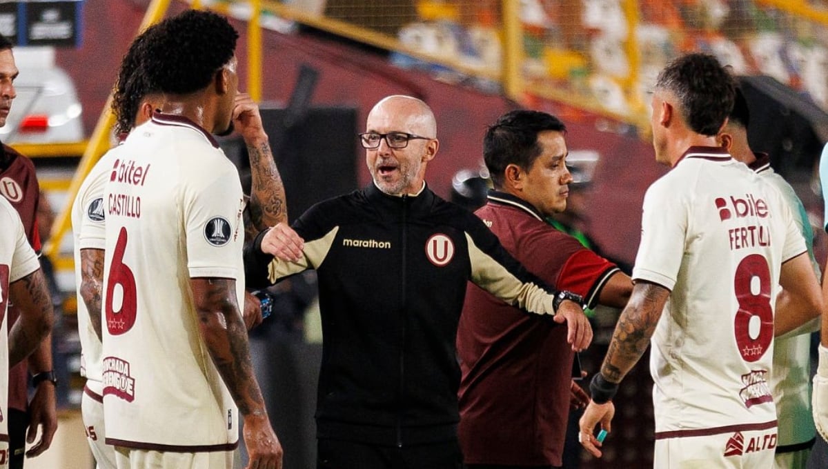 Javier Rabanal sufrió su primera derrota con Universitario en la Copa Libertadores. (Foto: Getty Images)