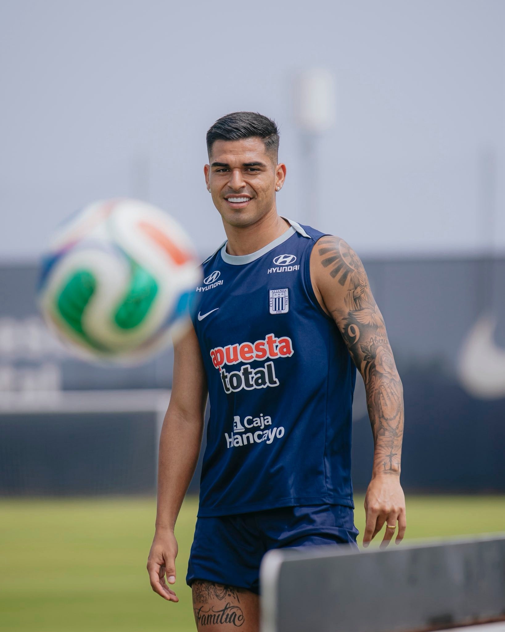 Luis Ramos sería el '9' blanquiazul si Paolo Guerrero no se recupera. (Foto: Alianza Lima)