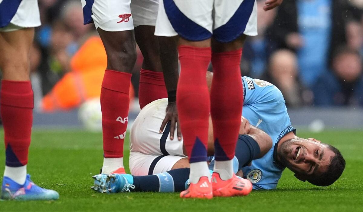 Rodri sufrió una dura lesión en el duelo entre Manchester City y Arsenal. (Foto: Getty Images)