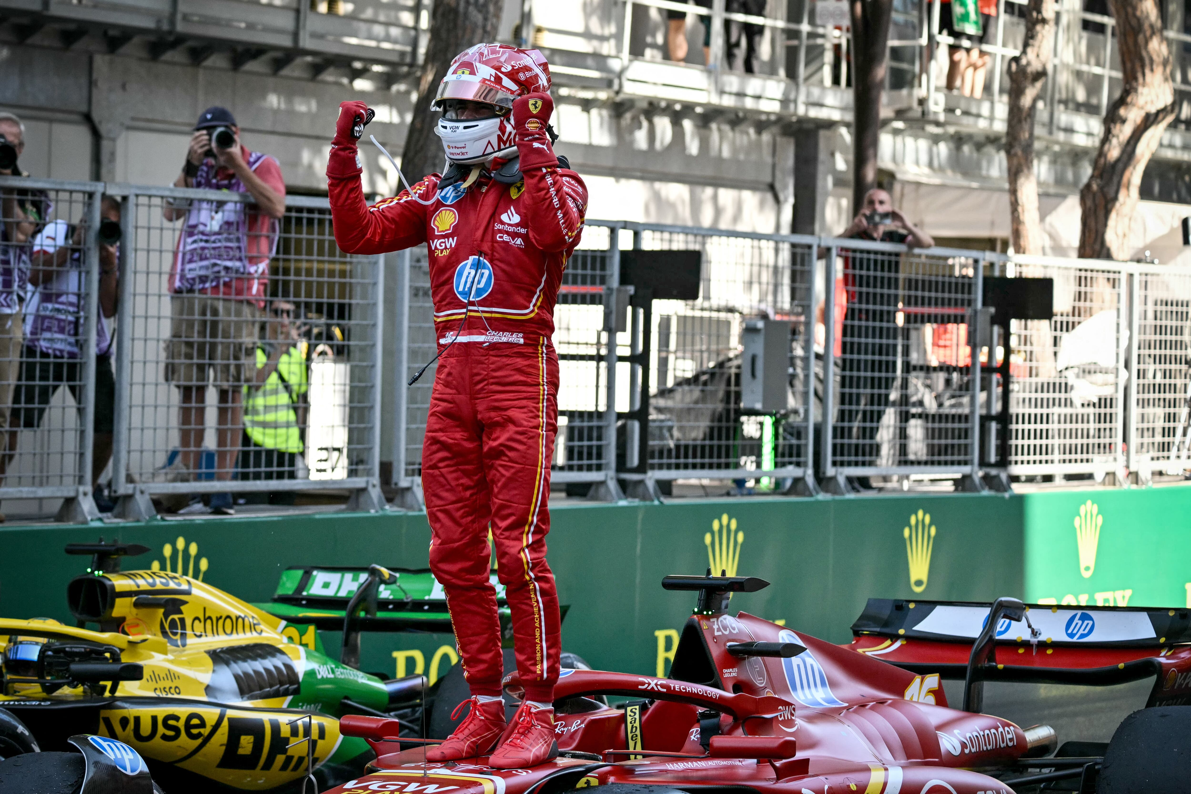 Charles Leclerc celebrando su primera victoria en el GP de Mónaco como local. (Foto. AFP).