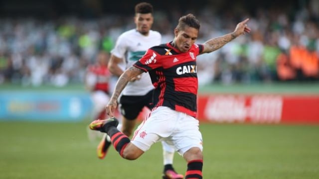 Con gol de Paolo Guerrero, Flamengo venció 2-0 a Coritiba por el Brasileirao