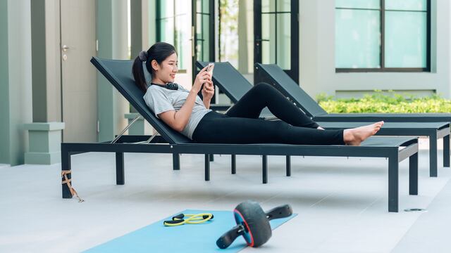 ¿Qué es y para qué sirve la semana de descarga del gym? Beneficios y planificación