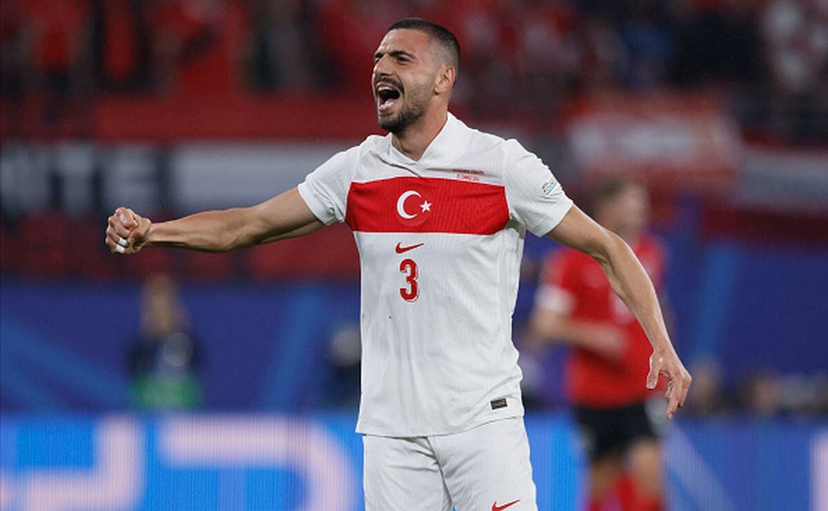 Con goles de Demiral, Turquía venció a Austria y se clasificó para los cuartos de final de la Eurocopa 2024. (Foto: Getty Images)