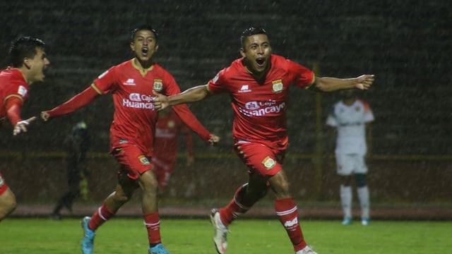 Tenemos nuevo puntero de la Liga 1: Sport Huancayo goleó 3-0 a Melgar por el Apertura