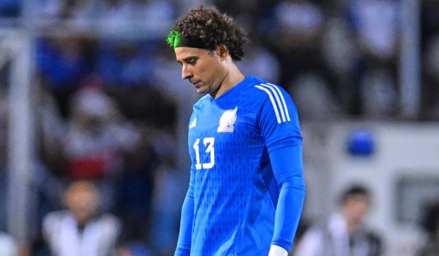Guillermo Ochoa se lesionó ante Honduras por las Concacaf Nations League y todavía será sometido a exámenes médicos en la Salernitana. (Foto: Getty Images)