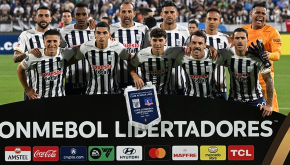 Alianza Lima empató 1-1 con Colo Colo en Matute por Copa Libertadores. (Foto: AFP)