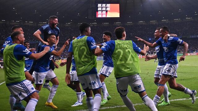 Los grandes siempre vuelven: Cruzeiro ascendió al Brasileirao luego de tres años en la Serie B