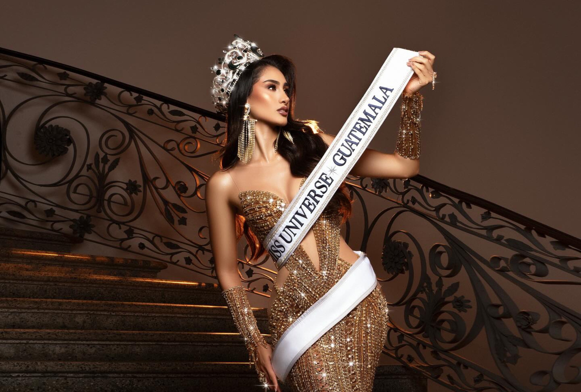 CIUDAD DE GUATEMALA (GUATEMALA), 08/08/2026.- Cobertura oficial de Canal Antigua EN VIVO GRATIS para ver el concurso Miss Universo Guatemala 2026 hoy en el Salón 6 del Parque de la Industria en Ciudad de Guatemala. FOTO DE INSTAGRAM (@mang.khon)