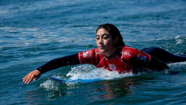 ¡Domina las olas! Daniella Rosas clasificó a las semifinales del Panamericano de surf 2018