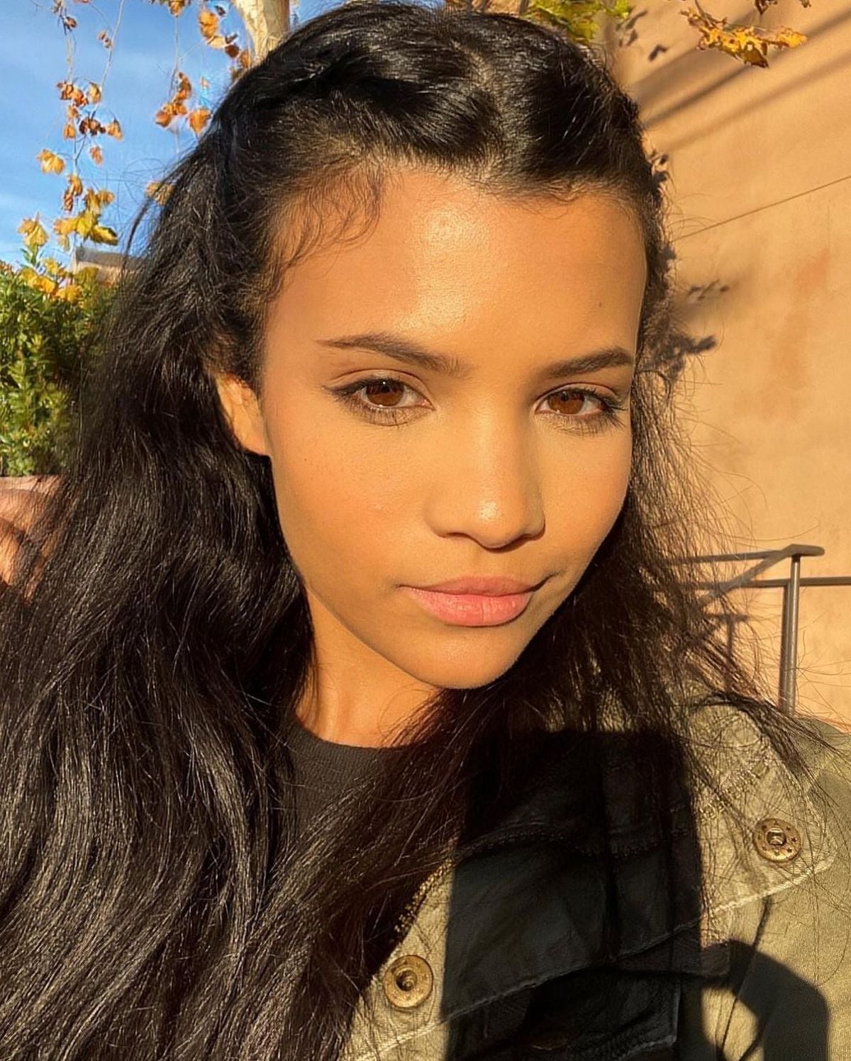 "De vez en cuando me recuerda el poder de élite de la hora dorada", escribió el 4 de enero de 2022 (Foto: Nikki Rodriguez / Instagram)