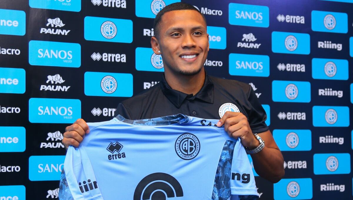 Bryan Reyna en su presentación con el 'Pirata'. (Foto: Belgrano)