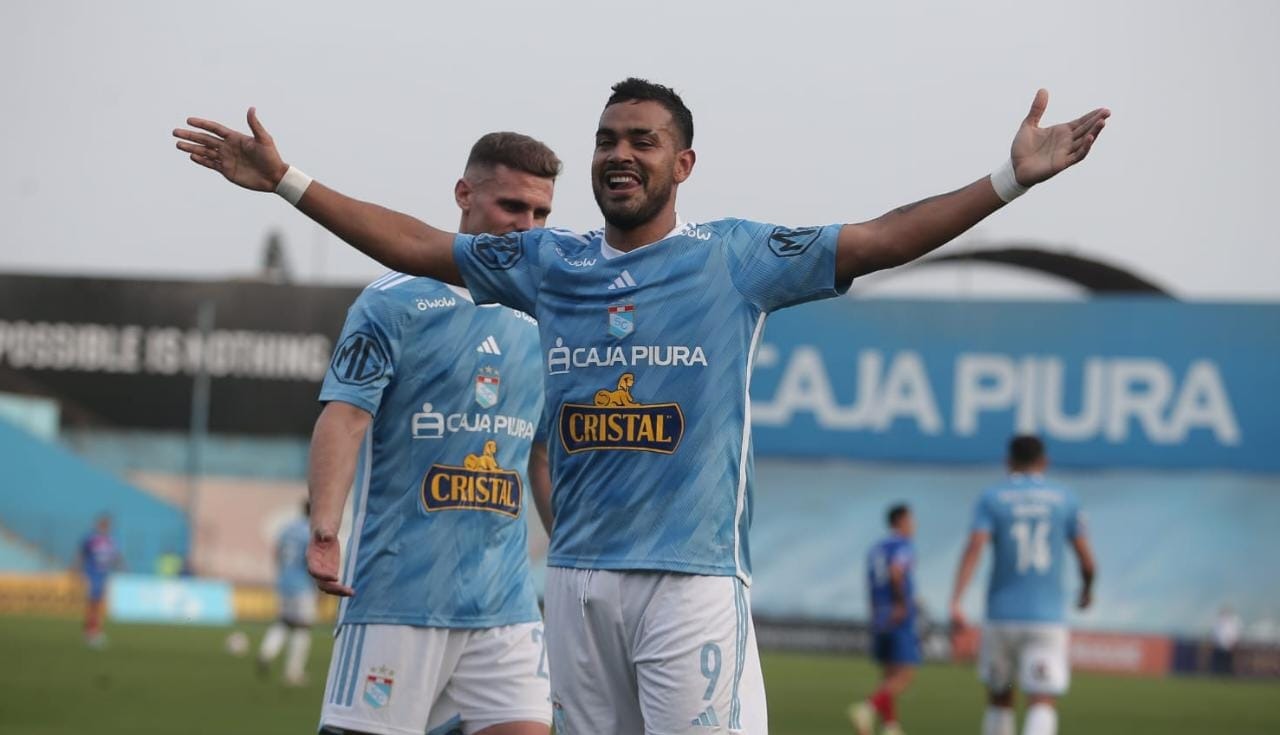 Brenner anotó dos goles en el triunfo ante Carlos A. Mannucci. (Foto: Jesús Saucedo / GEC)