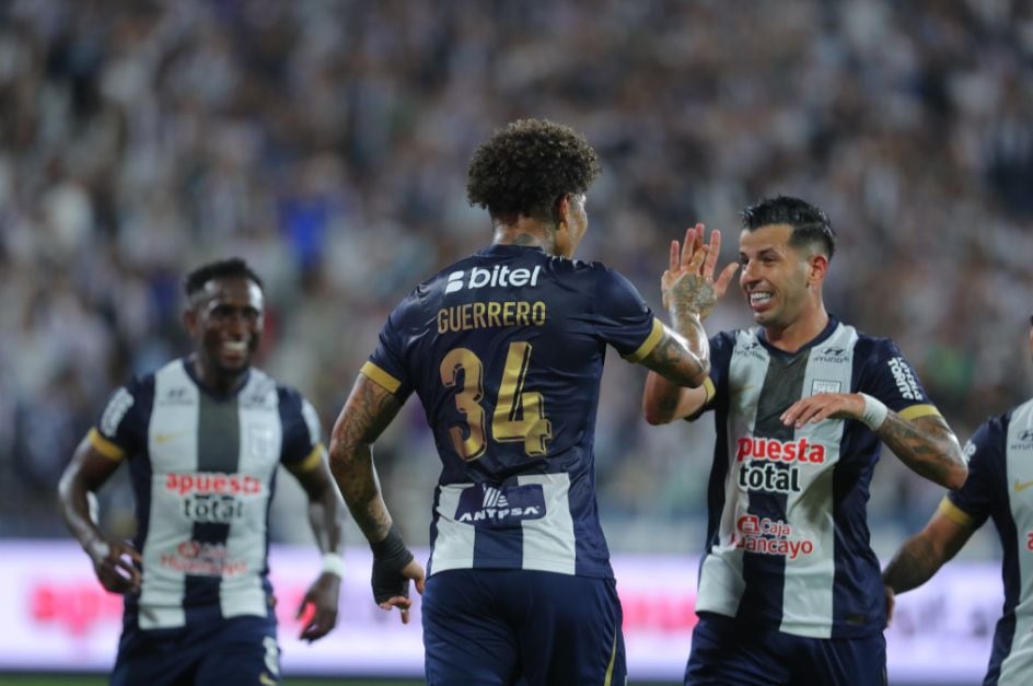 Alianza Lima venció 2-0 a Aucas en amistoso jugado en Matute.