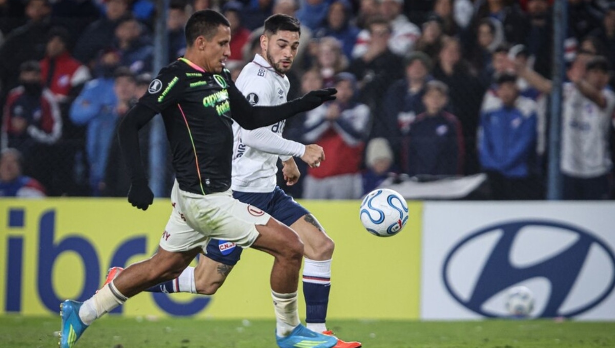 Universitario empató sin goles en su visita a Nacional, por la Copa Libertadores 2026. (Foto: Fotouy)