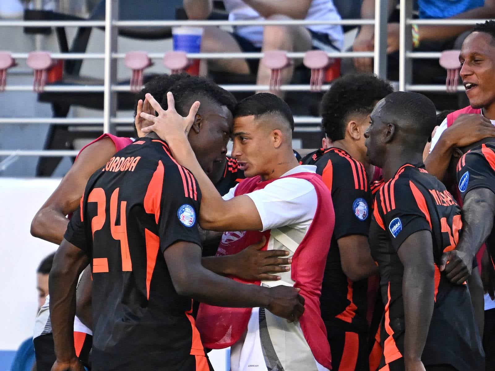 Daniel Muñoz hizo el gol del empate de Colombia durante el empate (1-1) ante Brasil en el último juego del grupo D de la Copa América 2024. (Foto: Patrick T. Fallon / AFP)