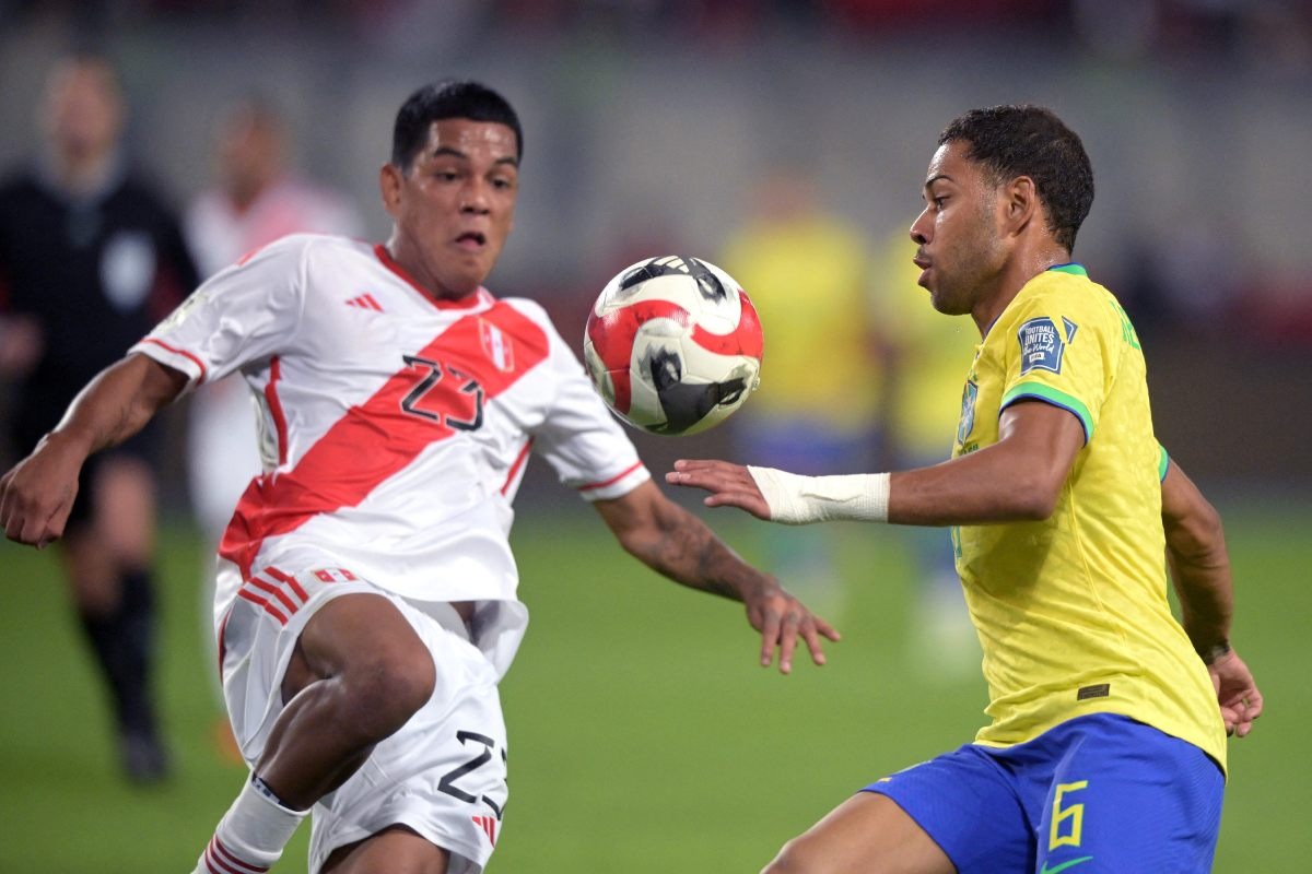 Perú no pudo con Brasil por la fecha 2 de las Eliminatorias. (Foto: AFP)