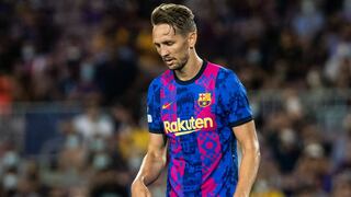 No hay espacio para el delantero: Barcelona busca la cesión de Luuk de Jong al Cádiz