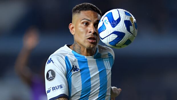 En el fútbol argentino, Paolo Guerrero jugó por Racing Club. (Foto: Getty Images)