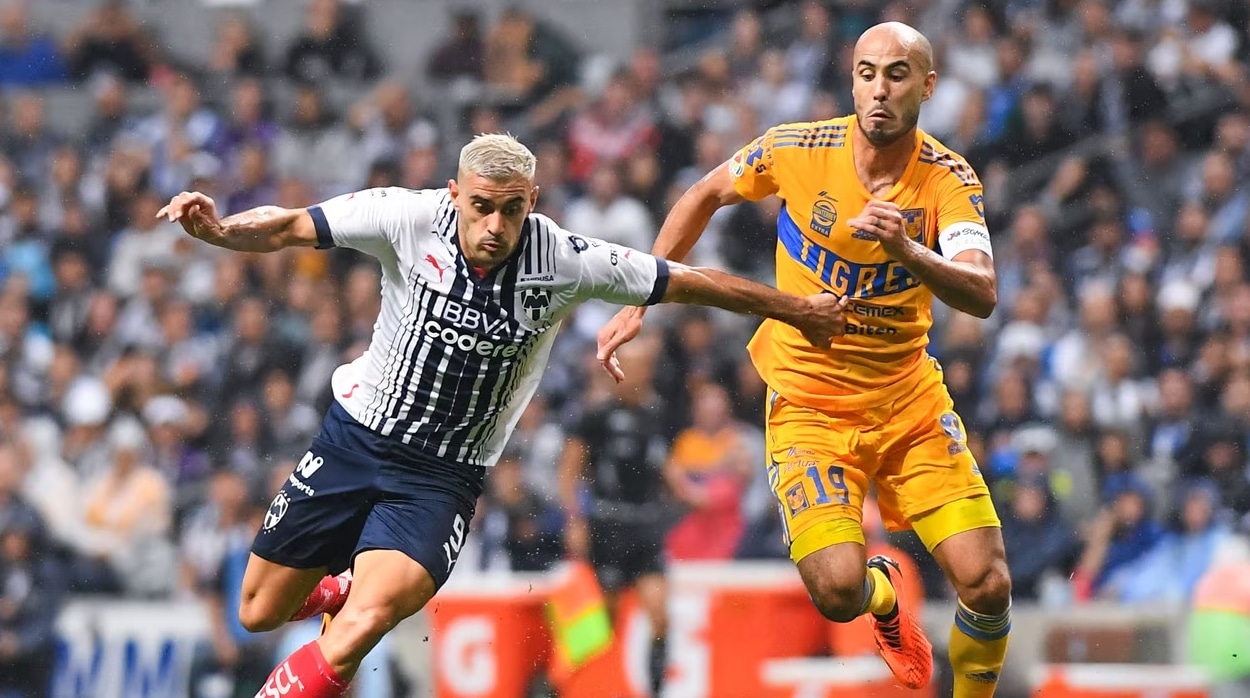 CLÁSICO REGIO: RAYADOS VS CLUB TIGRES (JONATHAN DUENAS / MEXSPORT)