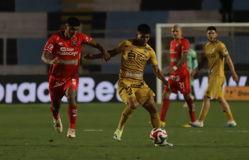 Cusco FC vs. Cienciano se miden por el Torneo Clausura 2023. (Foto: Melissa Valdivia / GEC)