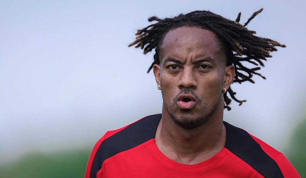 André Carrillo se quedó sin club tras su reciente salida de Al Qadisiya. (Foto: Al Qadisiya)