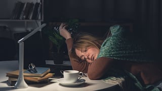 ¿Por qué los adolescentes que duermen menos tienden a sufrir obesidad?