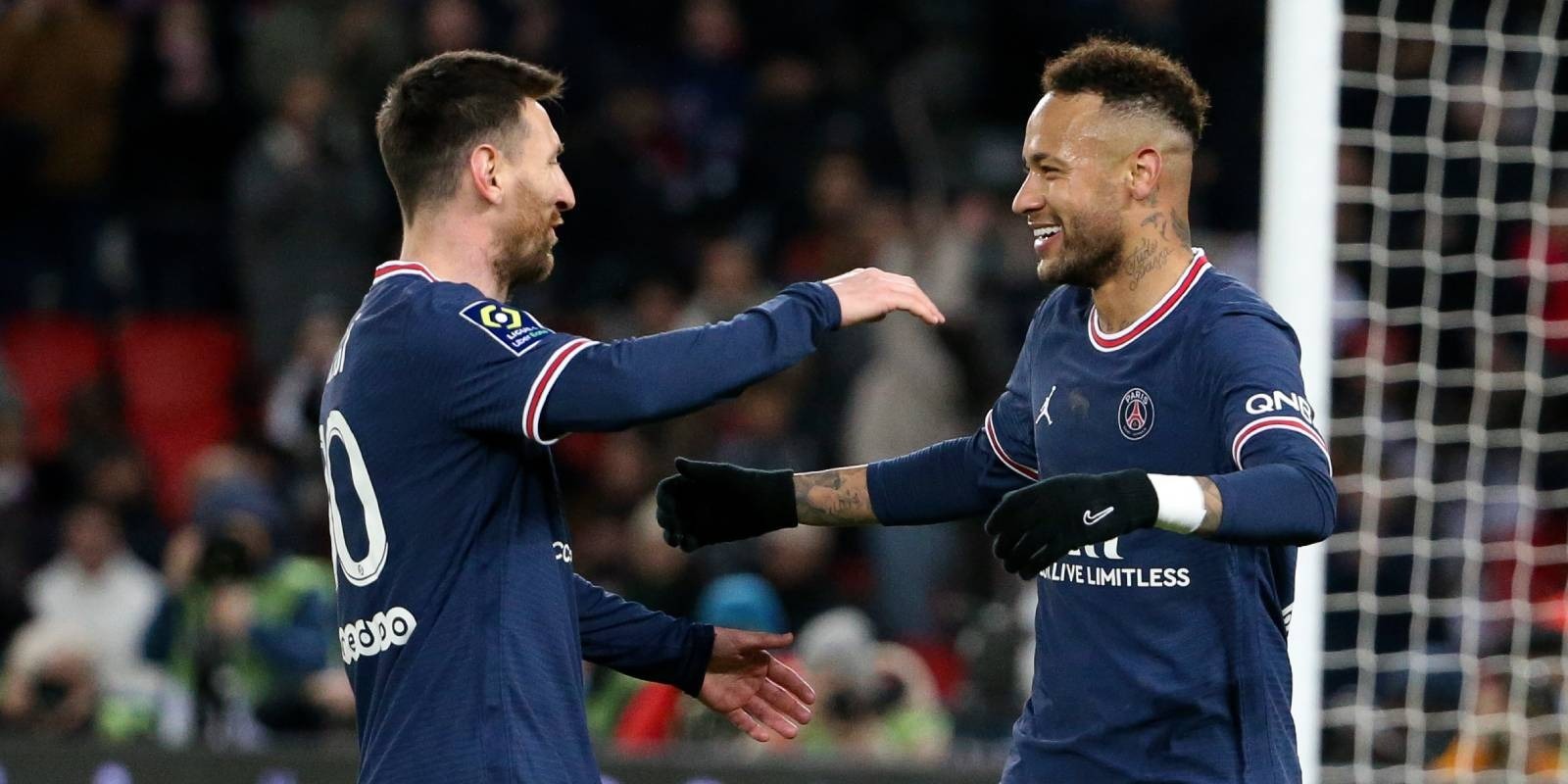Messi y Neymar jugaron juntos durante dos temporadas en el PSG. (Foto: Getty Images)