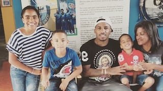 Instagram: Jefferson Farfán mostró su lado más tierno al lado de sus hijos