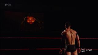 WWE: Bray Wyatt apareció en Raw y amenazó a Finn Balor (VIDEO)