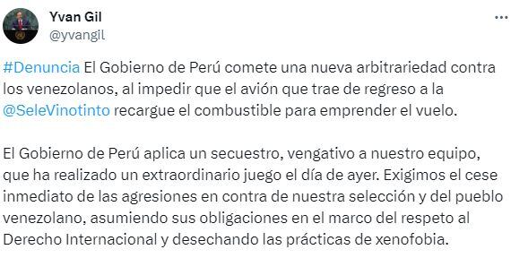 Canciller de Venezuela denunció "un secuestro" del Gobierno de Perú al avión de La Vinotinto.