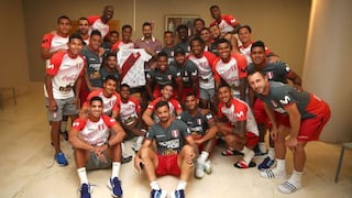 En compañía del ‘Bombardero’: Pizarro compartió con los jugadores de la Selección Peruana