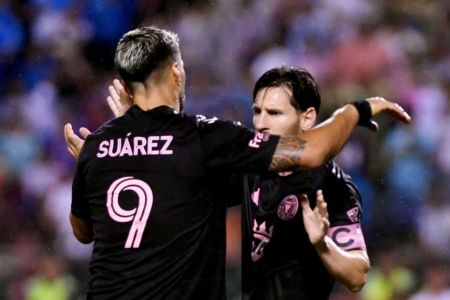 Messi y Suárez fundaron el Deportivo LSM en el fútbol uruguayo.