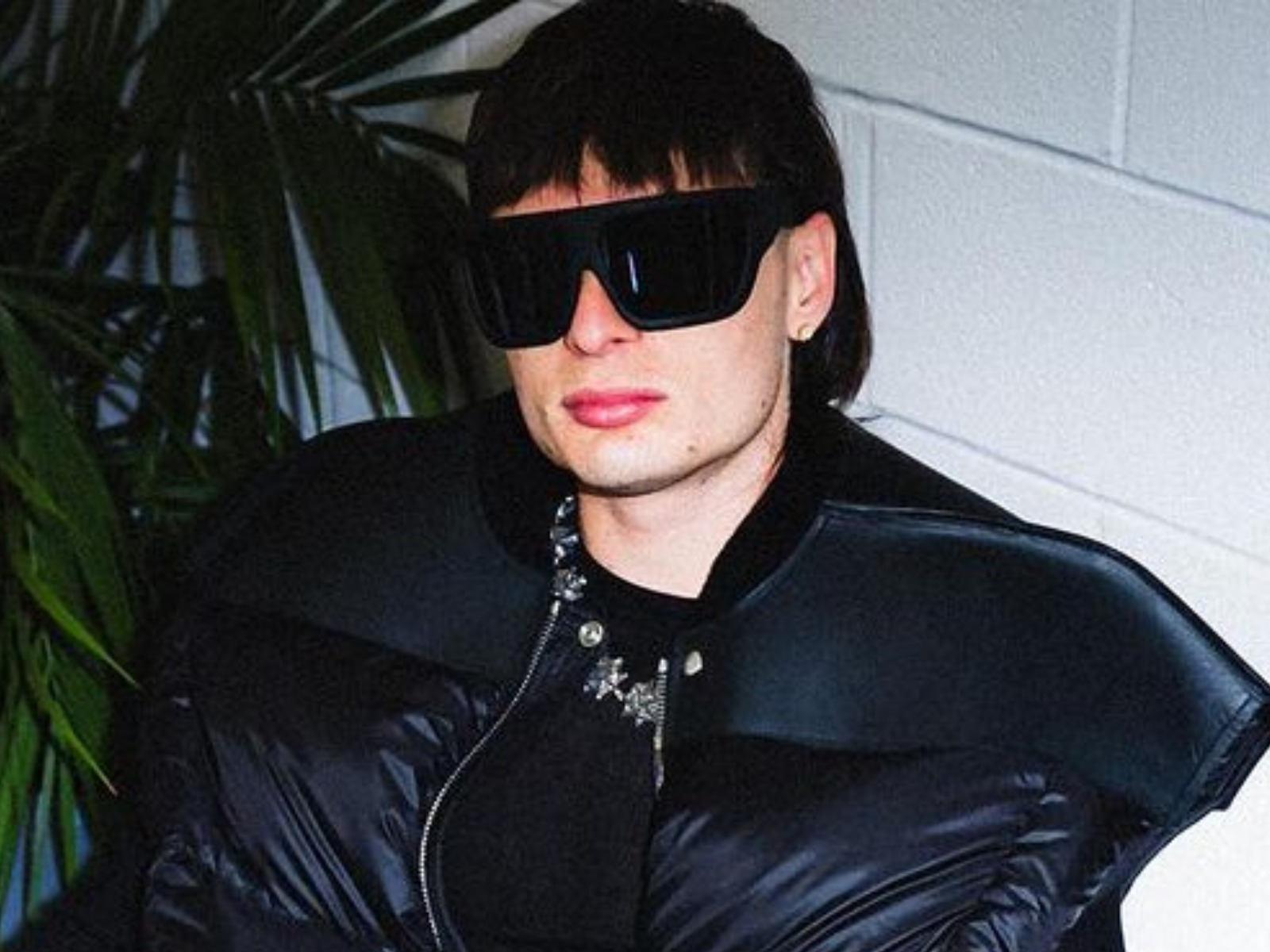 Peso Pluma y Nicki Nicole compartieron el escenario para interpretar su exitosa colaboración, "Por las noches", en la ceremonia de los Premios Billboard de Música Latina 2023 (Foto: Peso Pluma / Instagram)