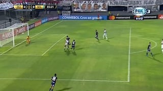 El palo que salvó a Sporting Cristal de recibir un gol de Olimpia en el choque por la Copa Libertadores [VIDEO]