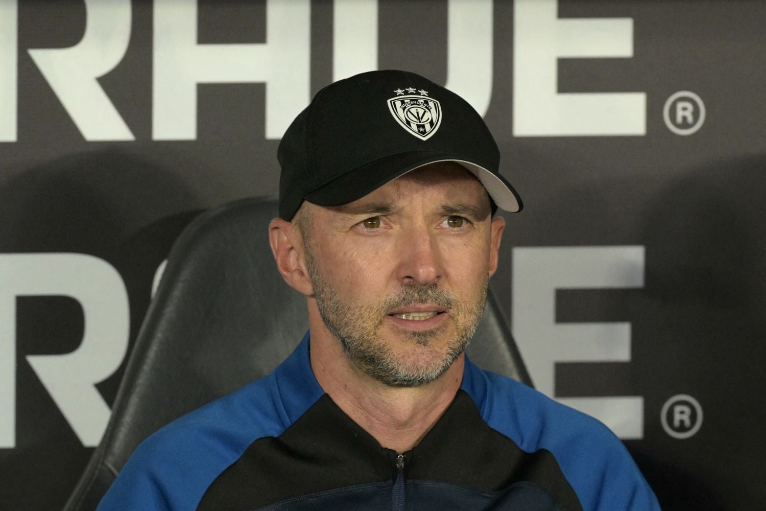 Javier Rabanal sería anunciado este lunes como nuevo DT de Universitario de Deportes para el 2026. (Foto: AFP)