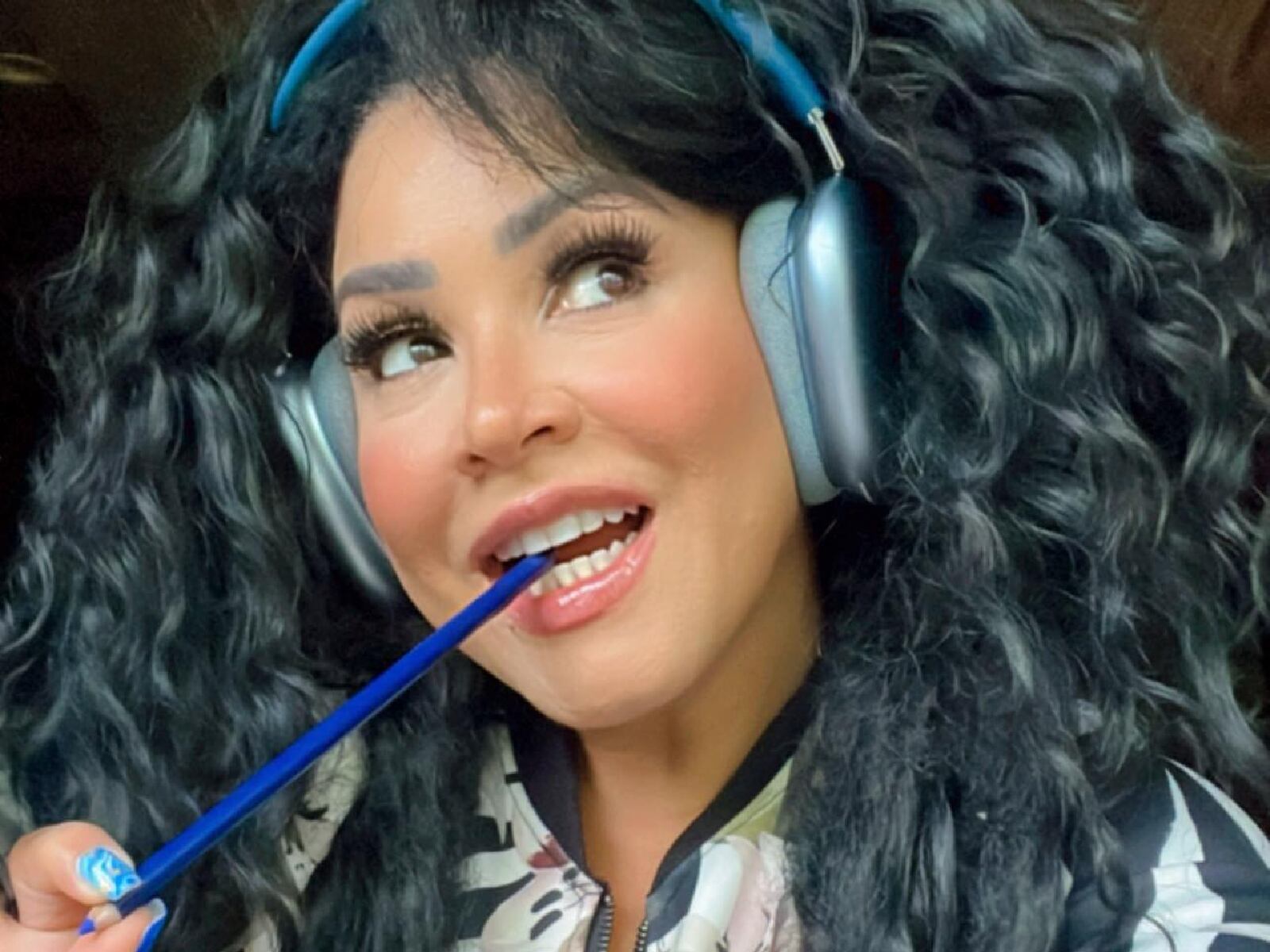 "La Venenosa" regresó a "¡Siéntese quien pueda!" tras algunos años viviendo una polémica con sus compañeros (Foto: Carolina Sandoval / Facebook)