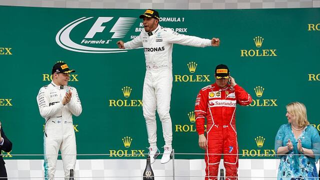 Cerca del liderato: Lewis Hamilton ganó por cuarta vez consecutiva el GP de Gran Bretaña