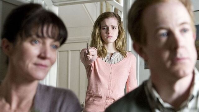 Harry Potter: Hermione, ¿le devolvió sus recuerdos a sus padres?