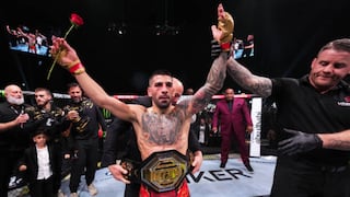 Resumen de la pelea: Ilia Topuria derrotó a Max Holloway por KO en la UFC 308