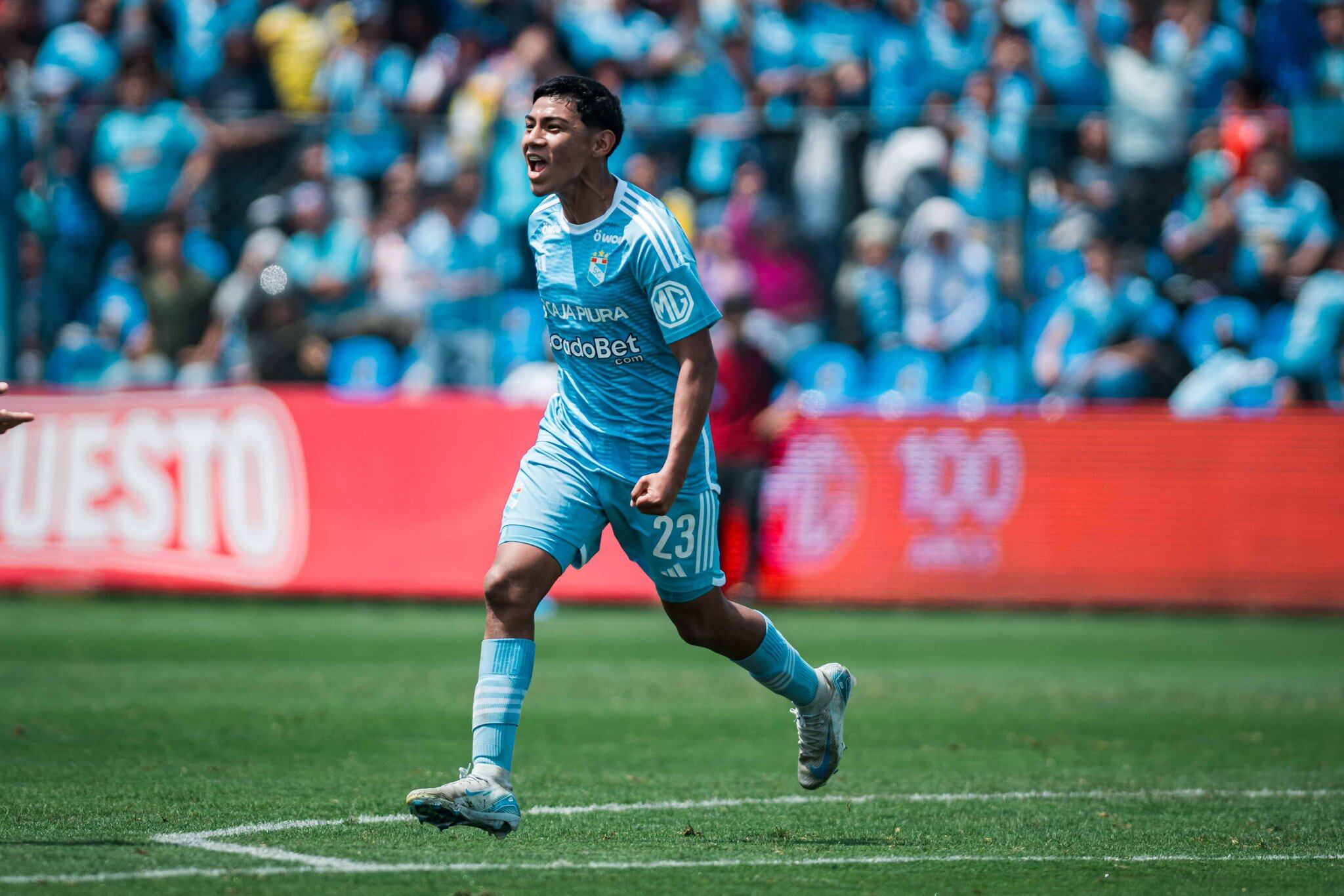 Maxloren Castro lleva 14 partidos en la Liga 1 2024. (Foto: Sporting Cristal)
